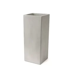 Maceta de fibrocemento prisma 30x80 El Fausto, diseño moderno y artesanal para plantas grandes o altas en interior o exterior